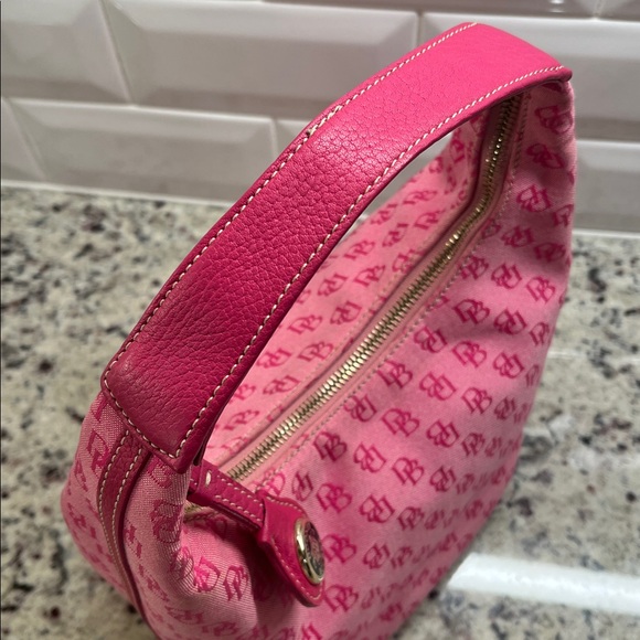 Dooney & Bourke Vintage Signature Small Hobo Bag EUC - Picture 5 of 13